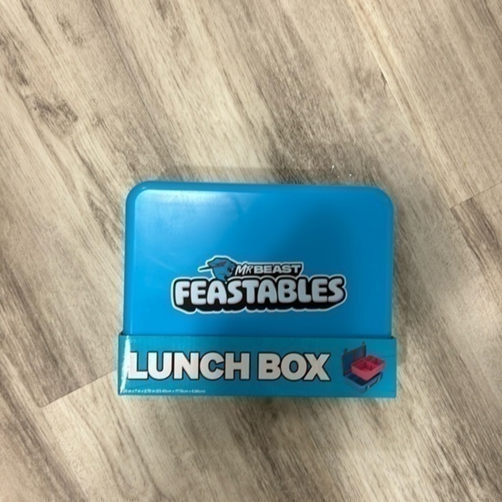Mr Beast FEASTABLES lunch box NWT